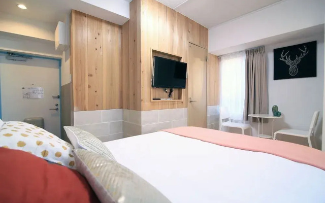 Rhodes Kagurazaka Hotel
