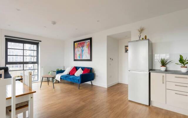 Beautiful 2-bed Apartment in Wembley