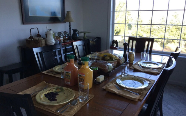 Bluebird Hill Farm B&B