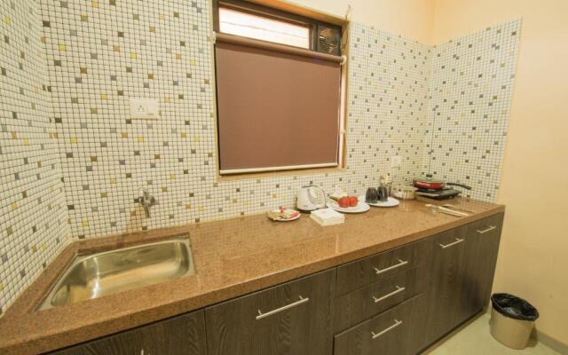 Budget Inn Service Apartments - Tiger Plaza