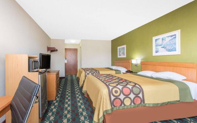 Super 8 By Wyndham Spartanburg/I-26 Exit 22
