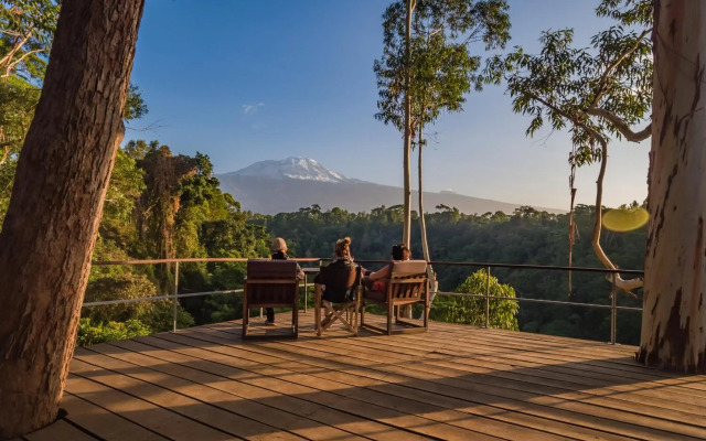 Kaliwa Lodge