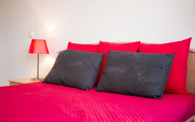 A12 - Praia da Luz Studio Apartment by DreamAlgarve