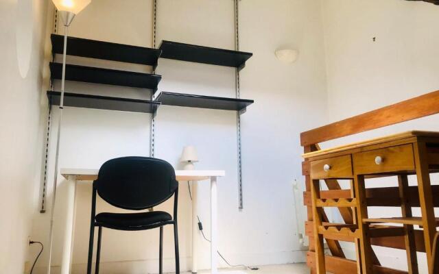 PRIVATE GARDEN in the center of Fontainebleau