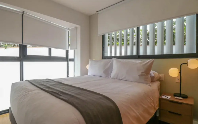 w Awesome 1BR w Great Deco in San Isidro