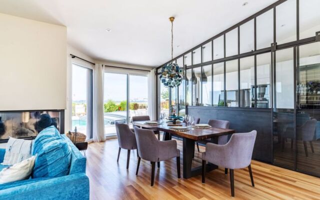 Indigo-Piscine chauffee jusquau 30/10