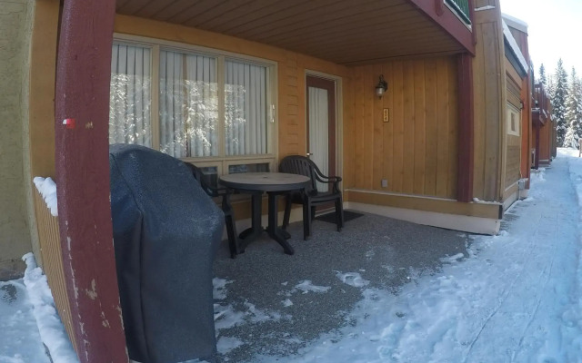 Panorama Vacation Retreat at Horsethief Lodge