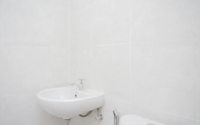 Comfy 2BR Apartment at Parkland Avenue