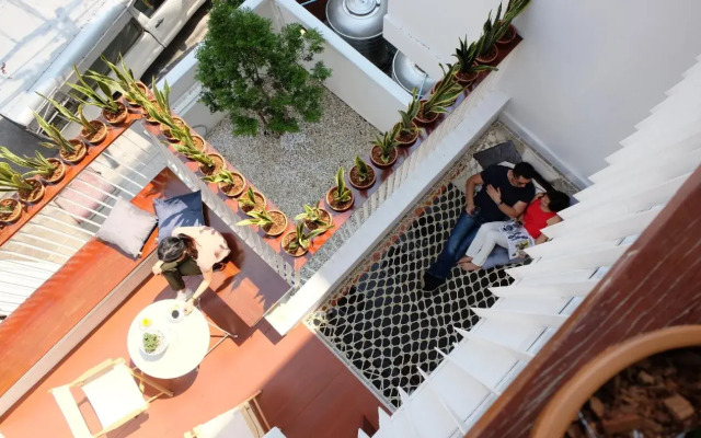 Haus Sathorn 21