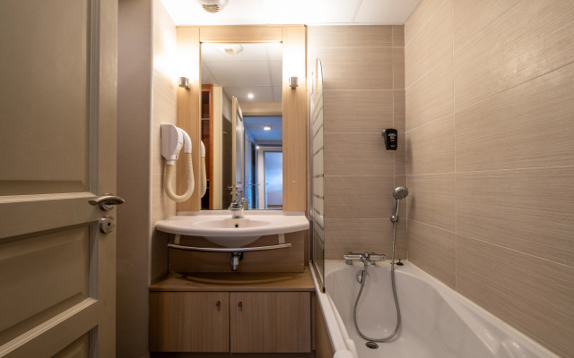 Clarion Aparthotel Toulouse Blagnac Airport