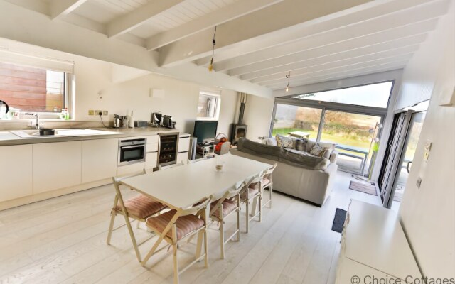 THE Cabin Croyde 4 Bedrooms