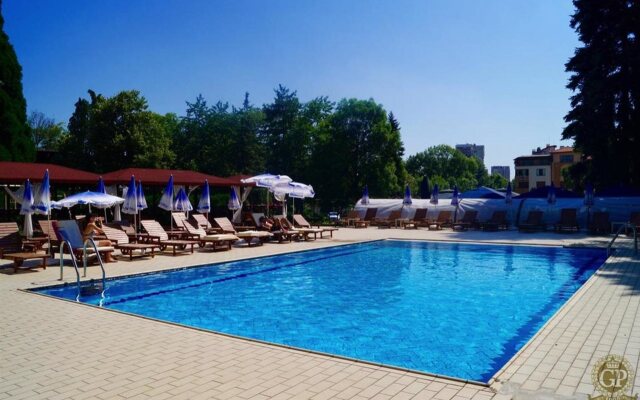 Holiday Village Diplomat - Gloria Palace