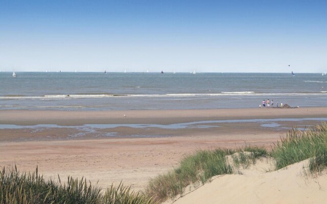 Amazing Home in Oostduinkerke With Wifi and 3 Bedrooms