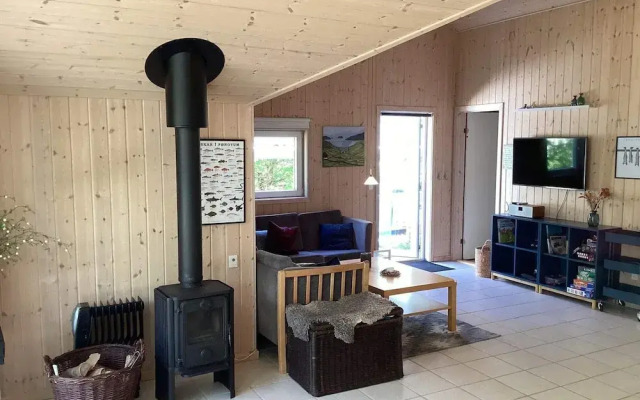 6 Person Holiday Home in Oksbol