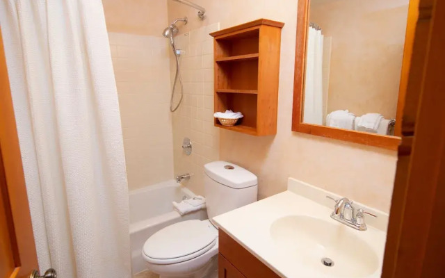 Kettlebrook - 2 Br Condo
