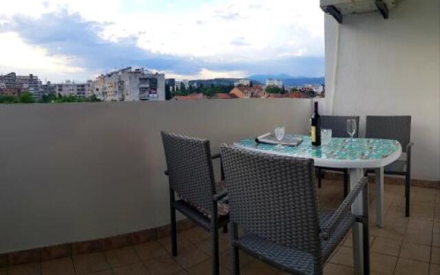 Explorer Podgorica