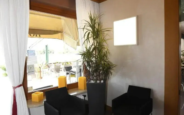 Beach Hotel Rosa