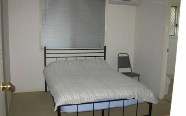 Budget Accommodation Salisbury Studio 2