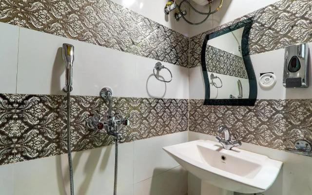 FabHotel GMC Grand