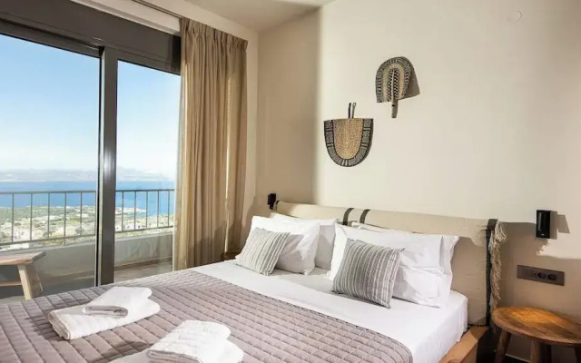 A Unique Villa In Kokkino Horio