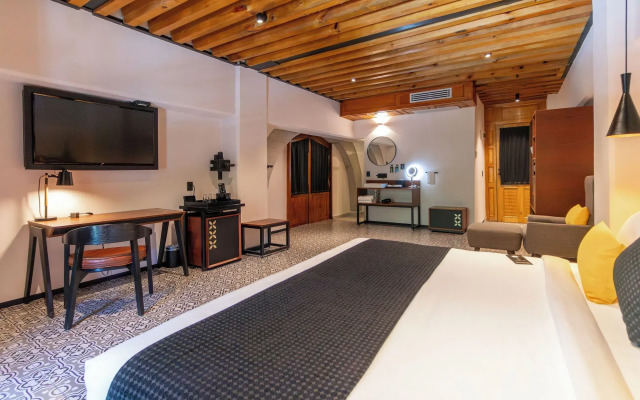 Massiosare El Hostal
