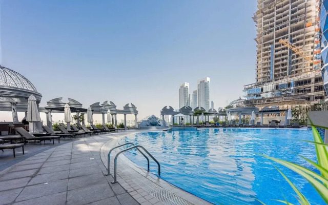Well-furnished 3 Bedroom in Park Towers Difc