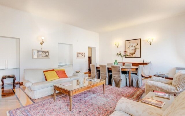 Rsh Bernini Apartment