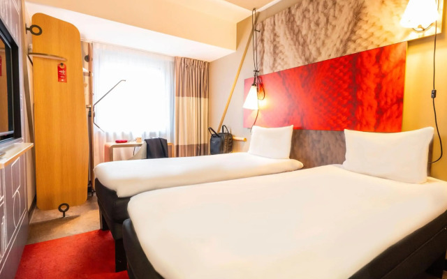ibis Geneve Centre Lac