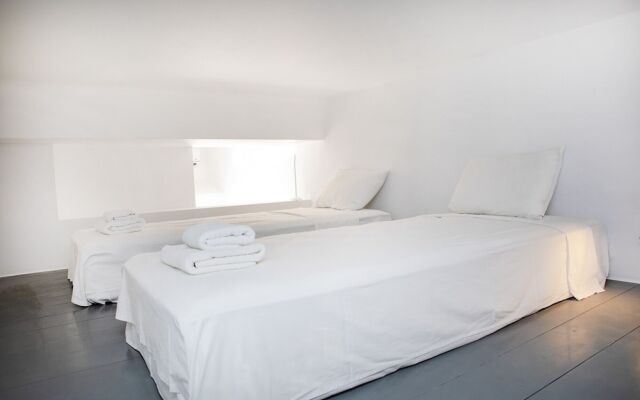 Bellevue Studio - Boutique Studio in Naousa