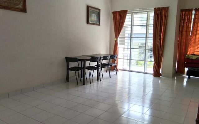 Nadrah Putrajaya Homestay