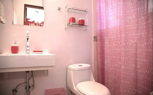 Contadora Island Inn B&B