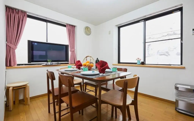 F1-Upmarket Huose in Shinjuku – Guest Rooms – Tokyo