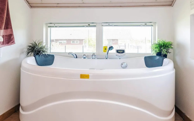 7 Person Holiday Home in Rodby-by Traum
