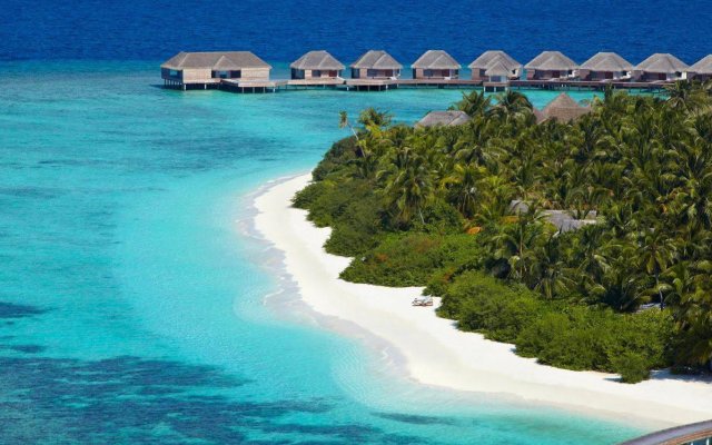 Dusit Thani Maldives