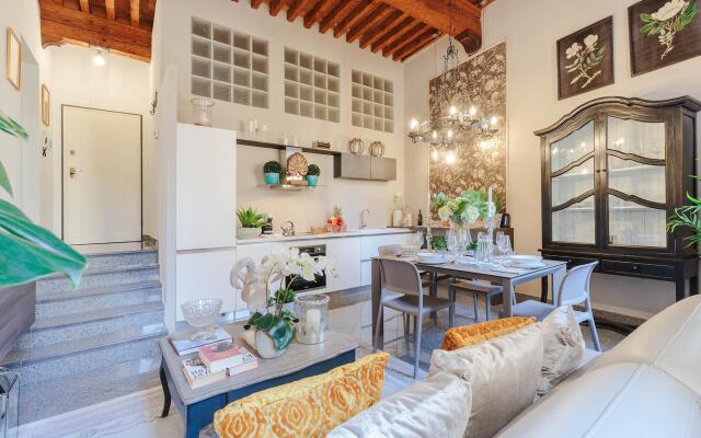 Casa Arias in Lucca With 2 Bedrooms and 1 Bathrooms