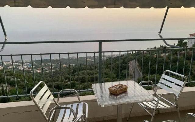 Family Apartments in Palasë Dhërmi