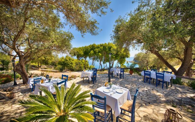 Glyfada Beach Villas