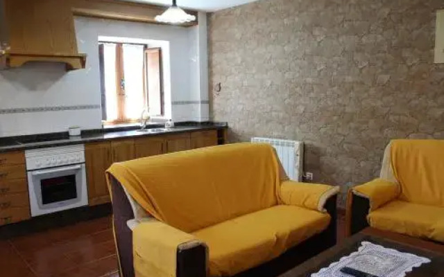 Apartamentos Casa Cerolleiro