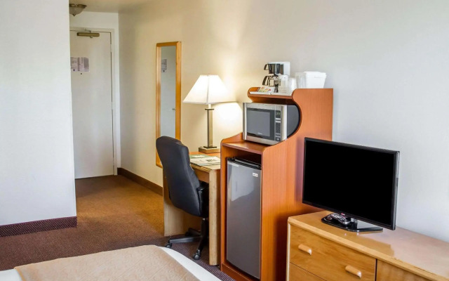 Quality Inn & Suites Longview Kelso