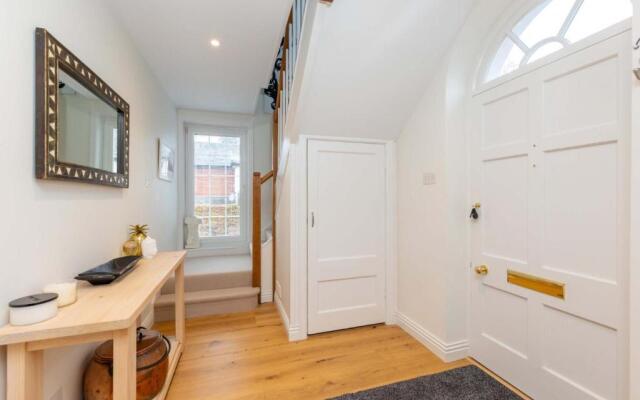 NEW Stunning 3BD Family Retreat Tunbridge Wells