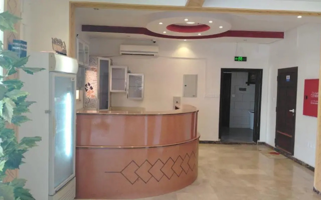 Al Eairy Furnished Apartments Jizan 1