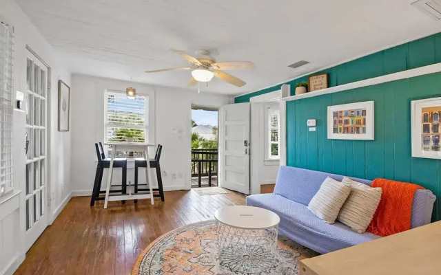 Marvelous Mermaid Beach Bungalow Dog-friendly