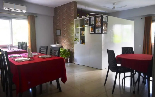 Happy Villa Guest House