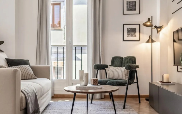 Bowie - 1 Bedroom Pool in Chueca