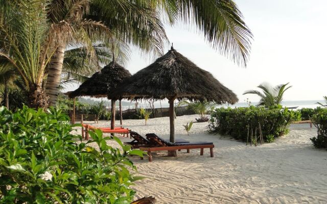 Pwani Silver Sand Beach Hotel