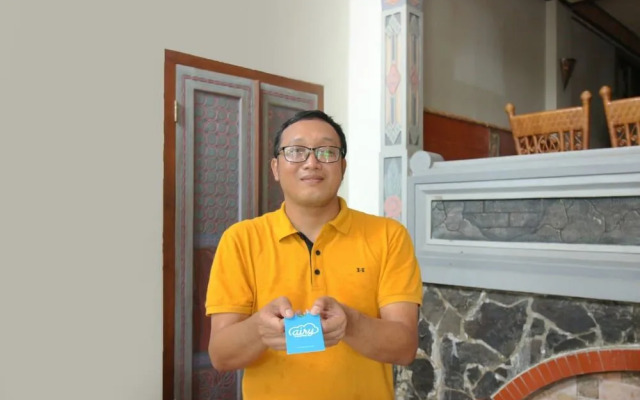 Airy Darmo Khairil Anwar 10 Surabaya