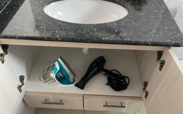 Aconchegante Studio na Praia do Tombo - Frente ao Mar