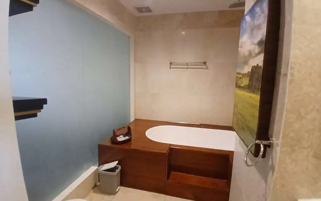 Kyriad Arra Hotel Cepu