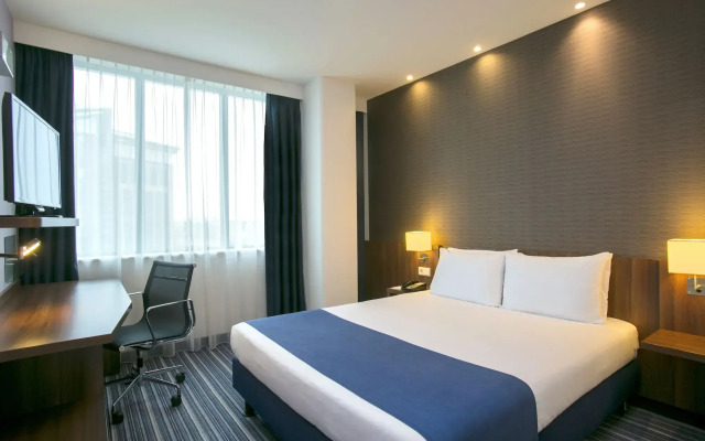 Holiday Inn Express Amsterdam - Sloterdijk Station by IHG