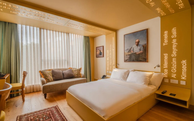 Limehouse Library Hotel